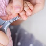 Cara Memotong Kuku Bayi Yang Aman. Berikut Panduan Dan Langkah-Langkahnya